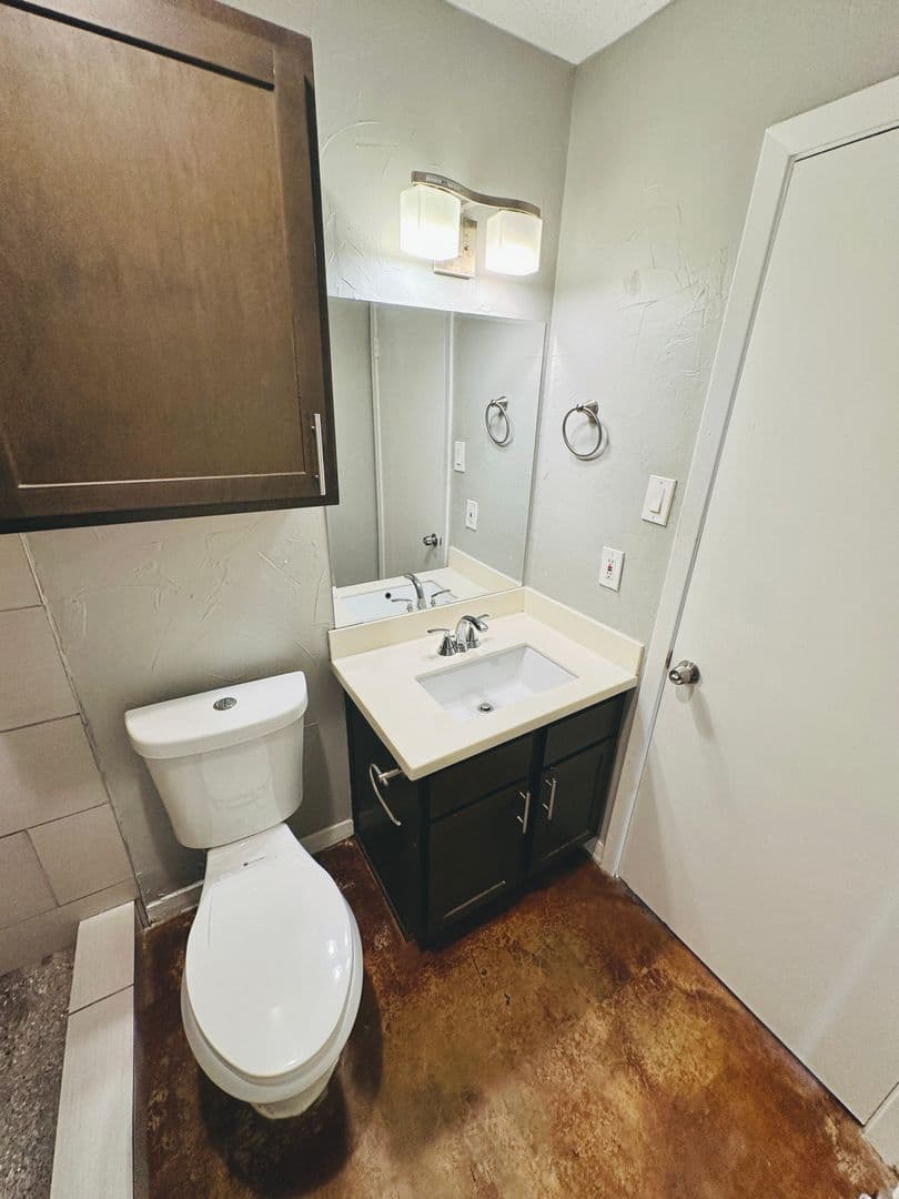 Austin Apartment: Willowrun Dr