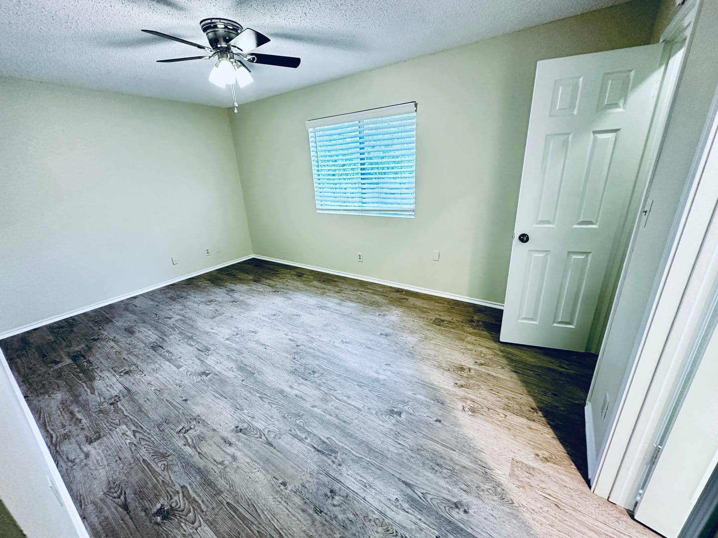 Austin Apartment: 379 Fantail Loop