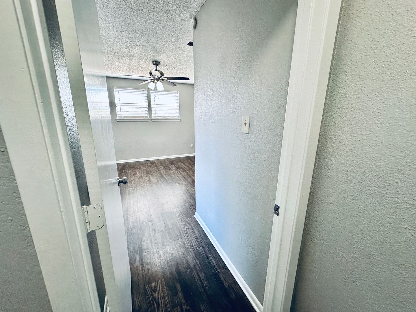 Austin Multiplex: 2612 Gwendolyn Ln