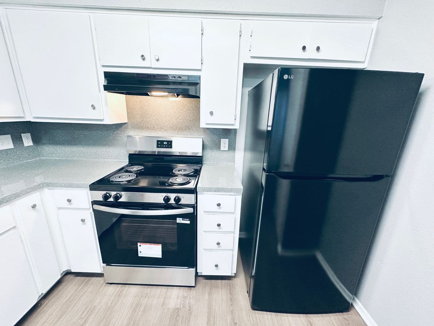 Austin Apartment: 5500 Rose Hill Circle