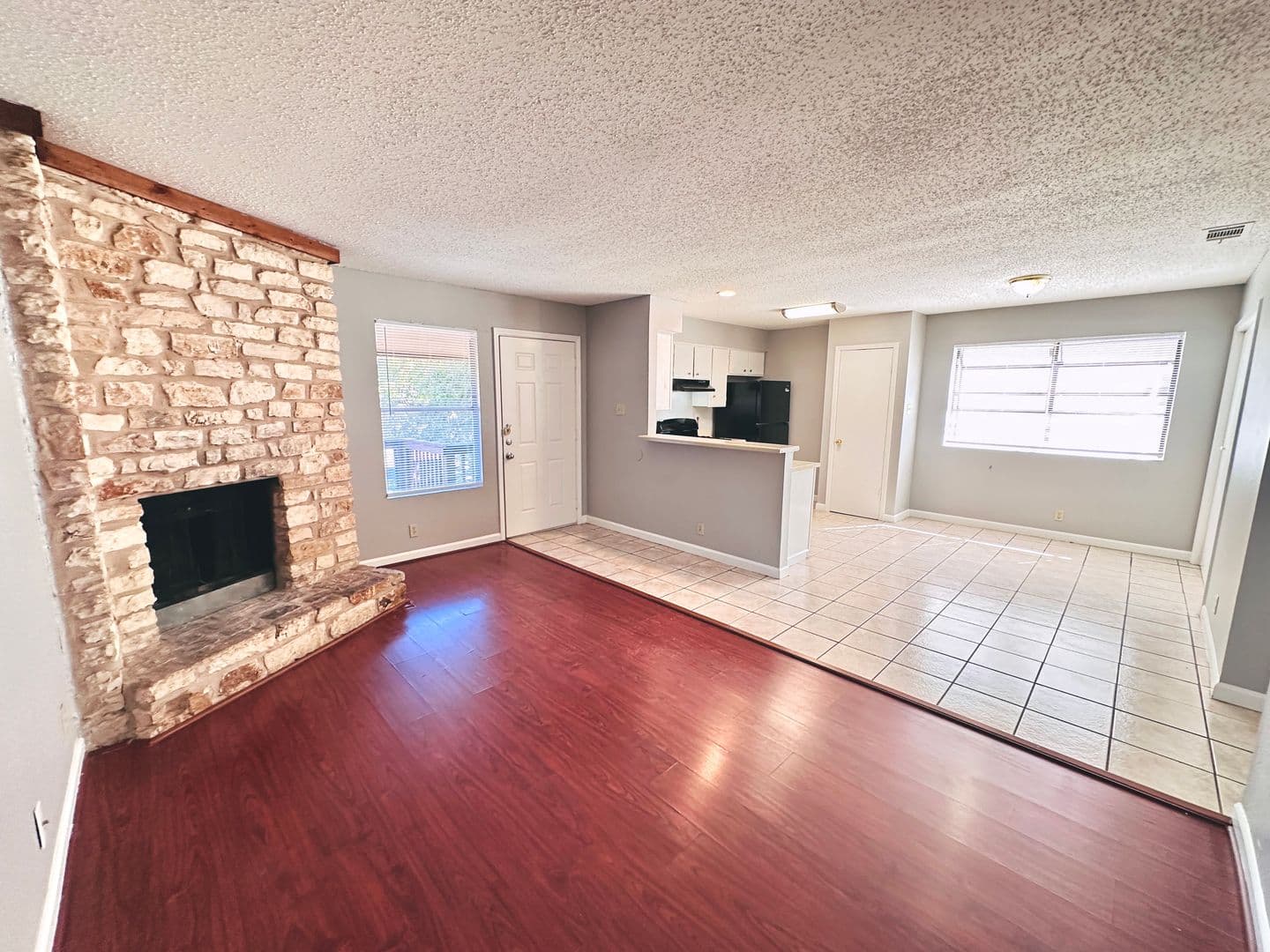 Austin Apartment: 9808 Roxanna Dr