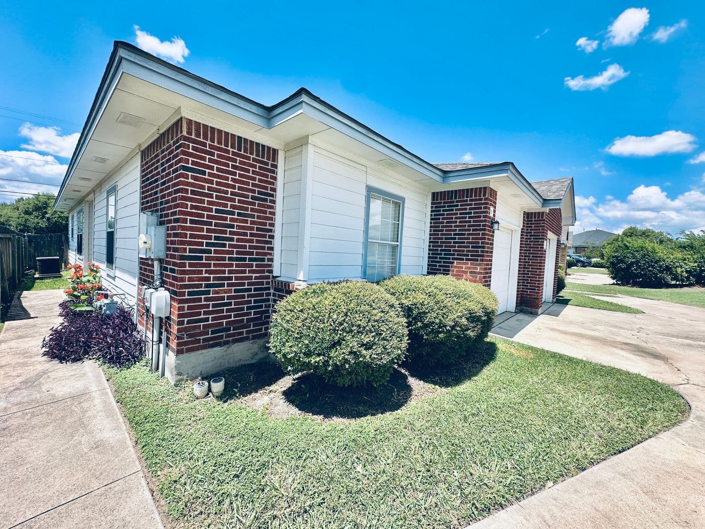 Round Rock Apartment: 2873 Southampton