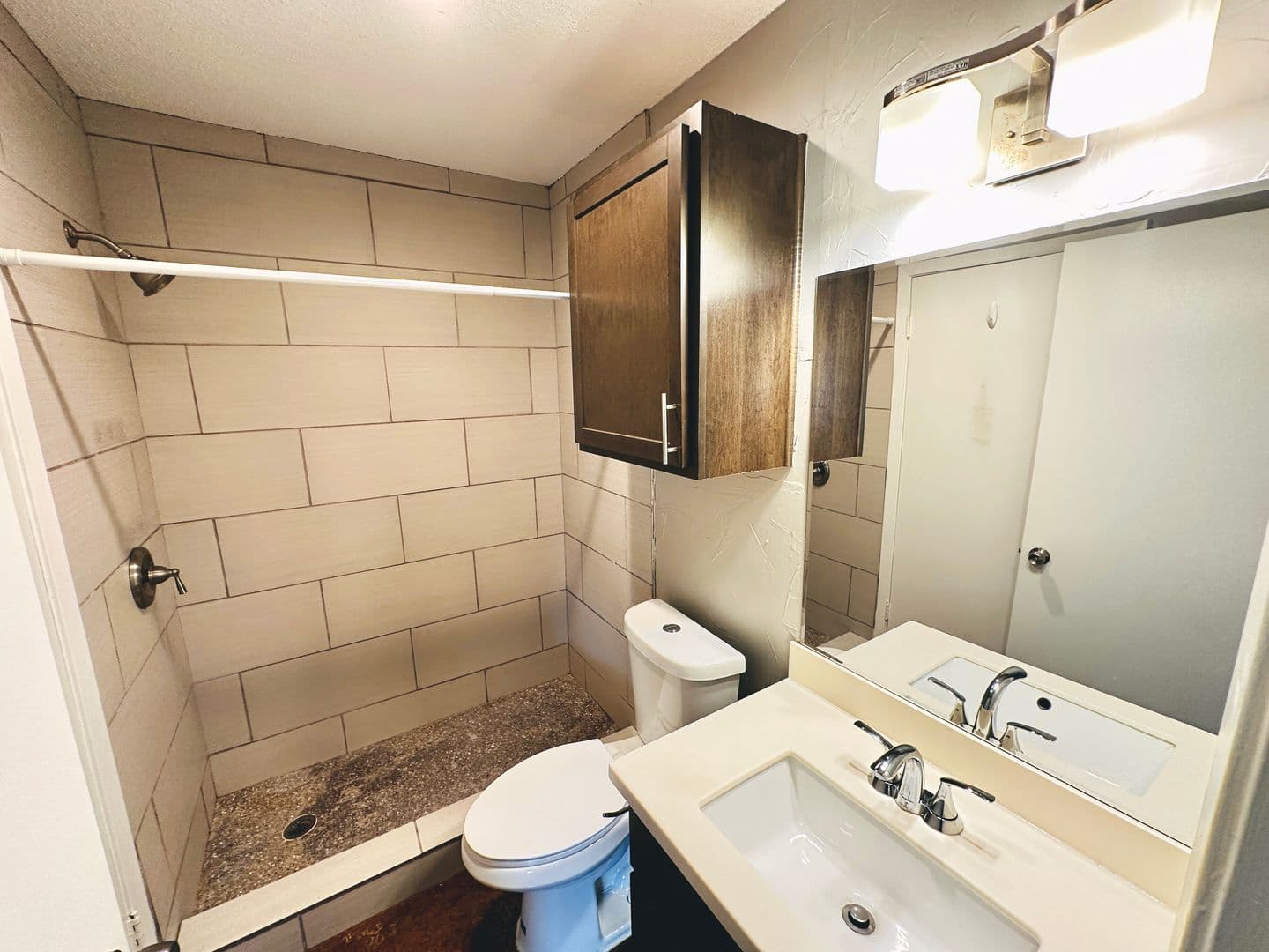 Austin Apartment: Willowrun Dr