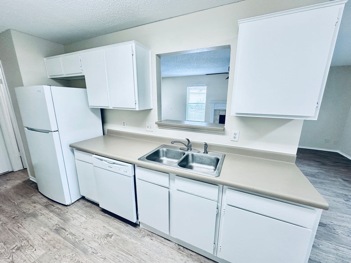 Austin Apartment: 379 Fantail Loop
