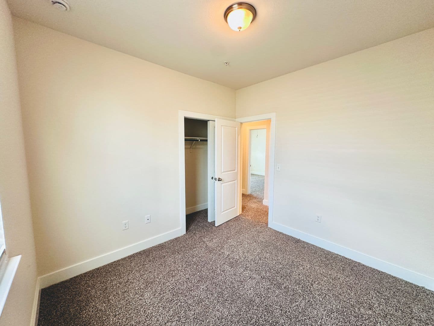 Georgetown Apartment: 2216 Creekside Ln