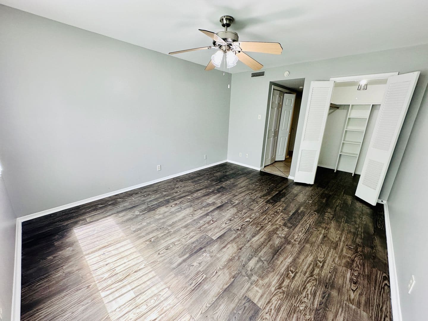 Austin Apartment: 601 W. 11th St.