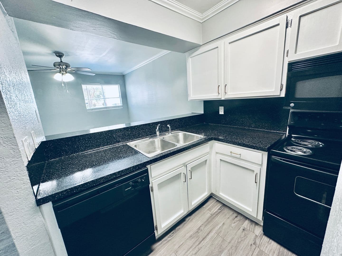 Austin Apartment: 3702 S 2nd ST