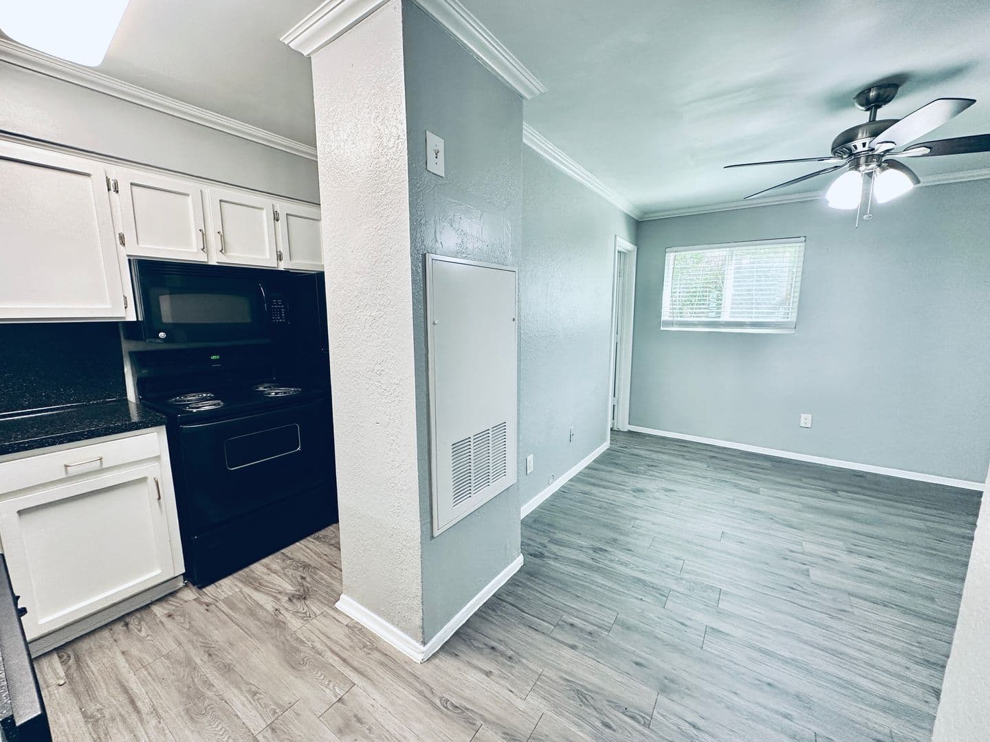 Austin Apartment: 3702 S 2nd ST