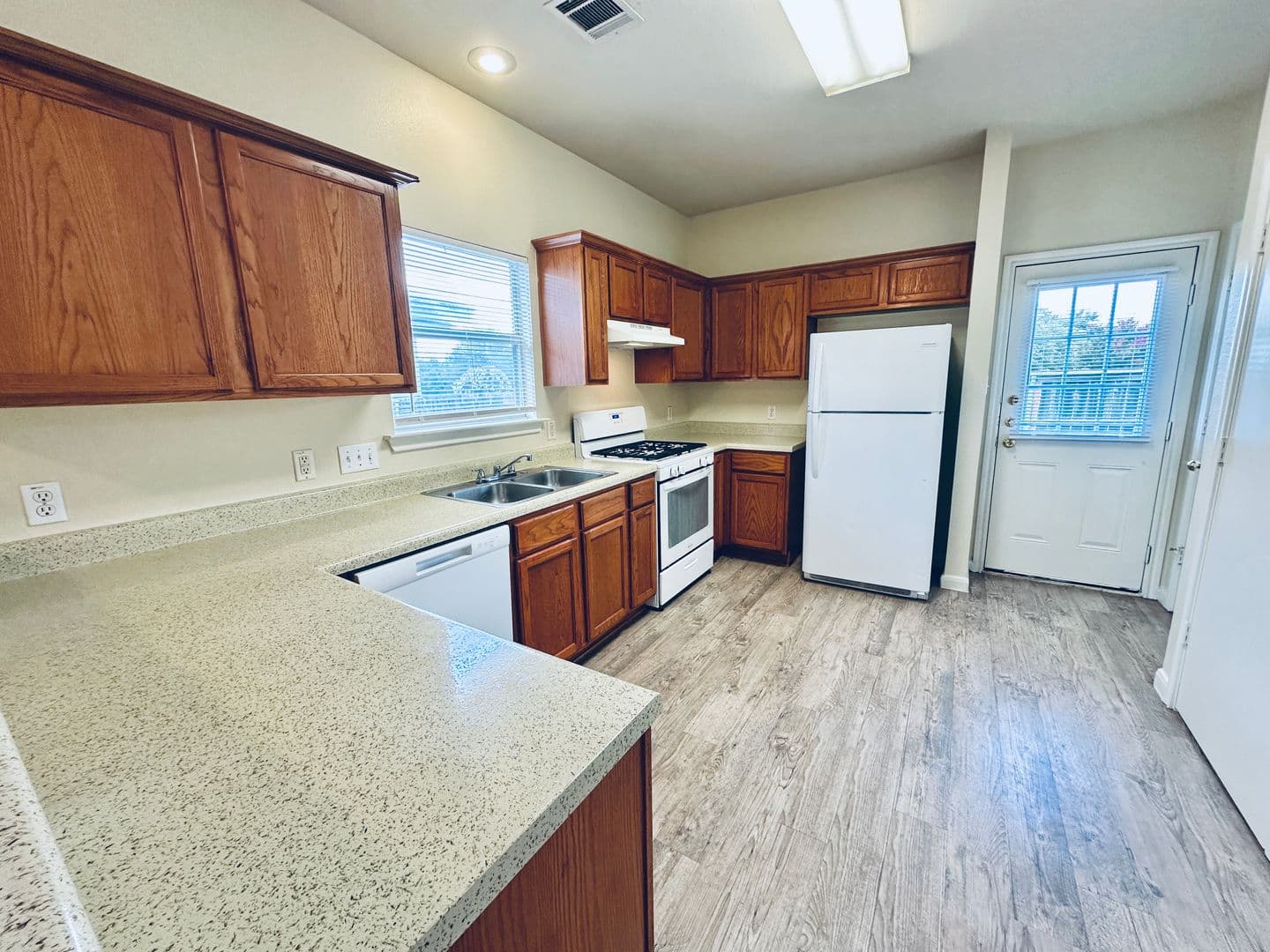 Round Rock Apartment: 2873 Southampton