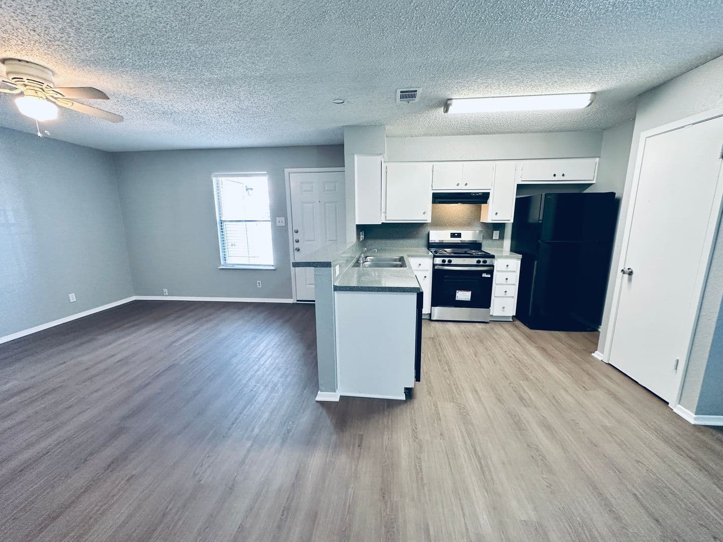 Austin Apartment: 5500 Rose Hill Circle