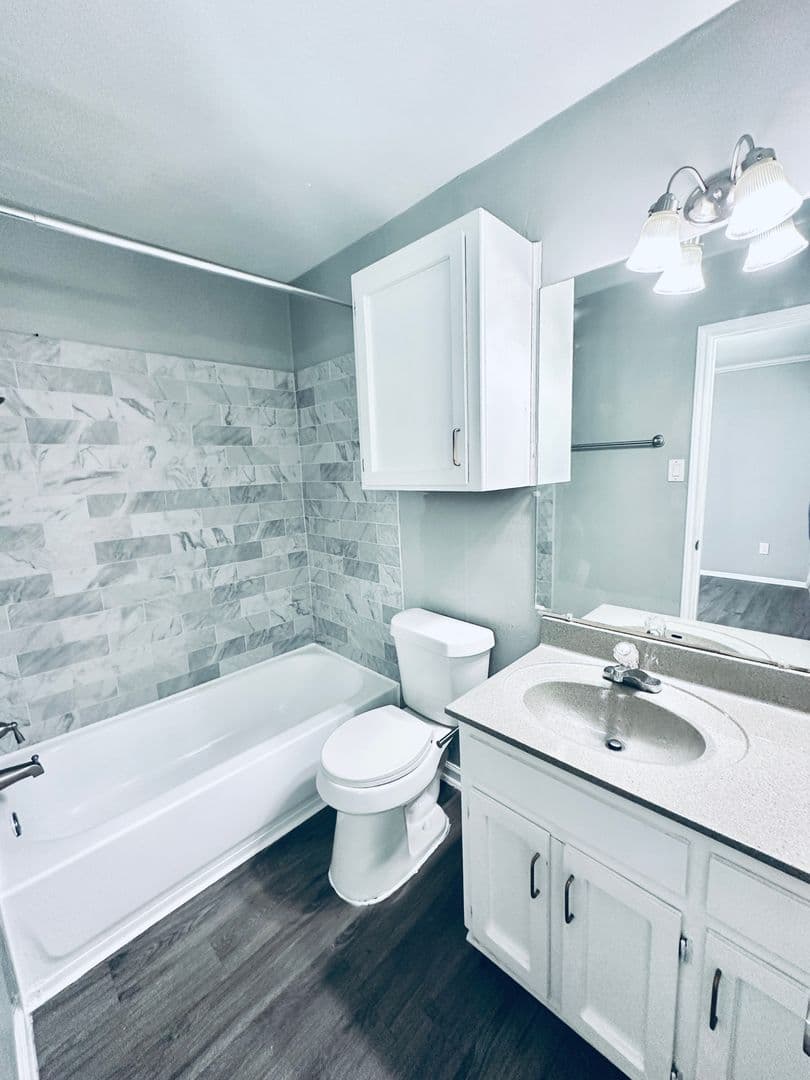 Austin Apartment: 3702 S 2nd ST