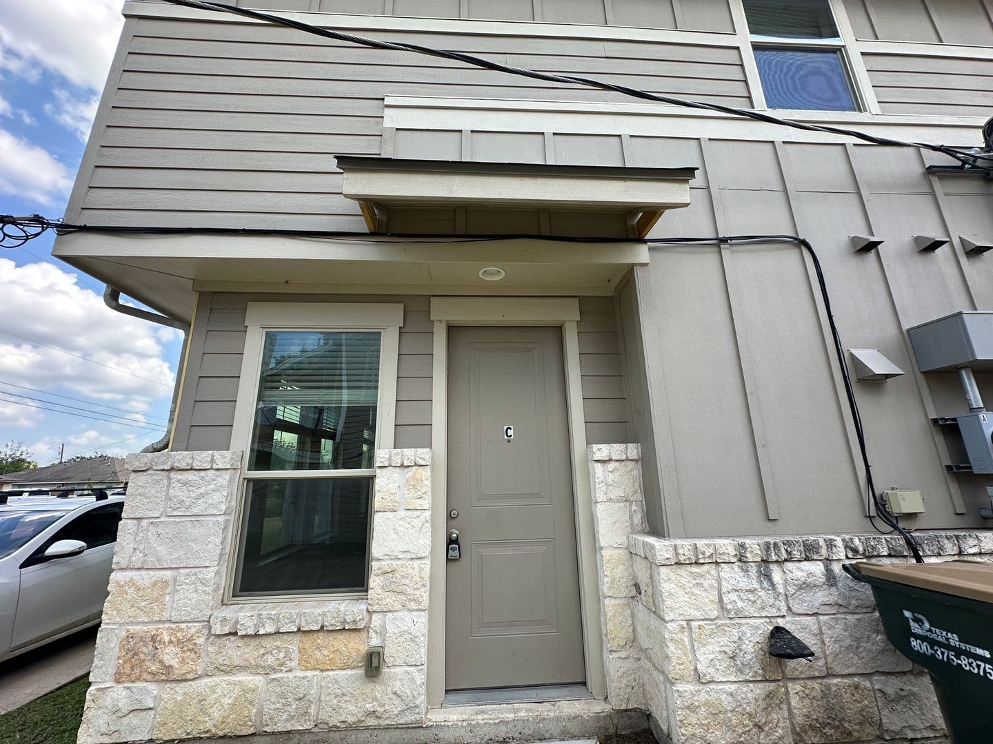 Georgetown Apartment: 2216 Creekside Ln