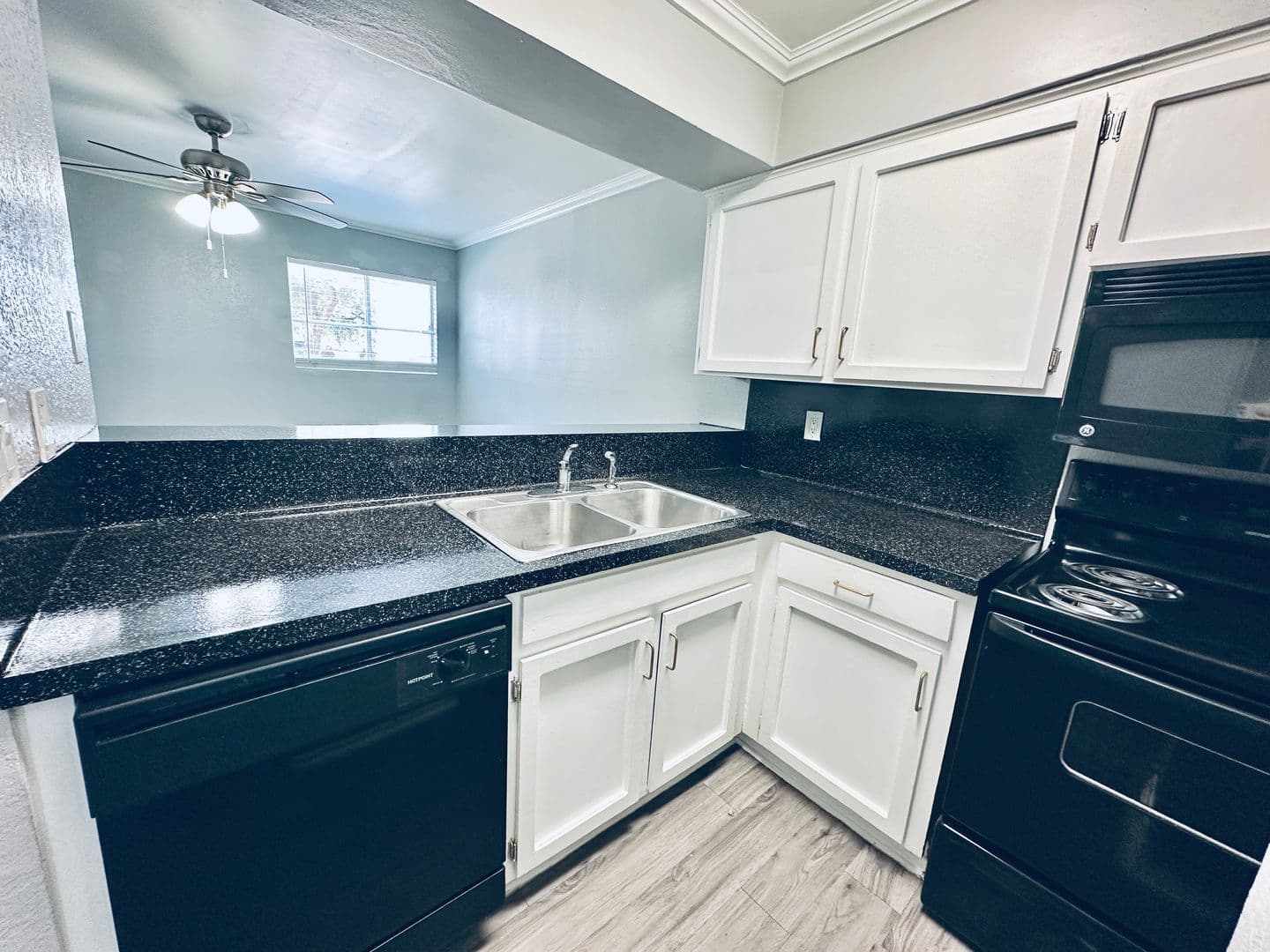 Austin Apartment: 3702 S 2nd ST
