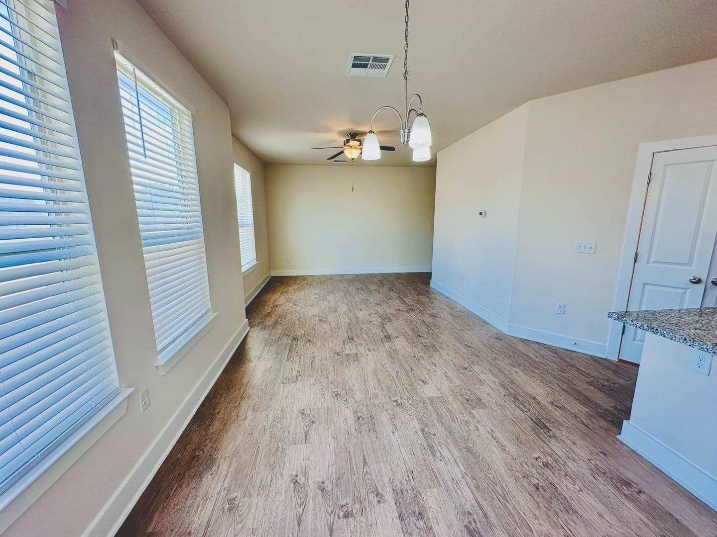 Georgetown Apartment: 2216 Creekside Ln