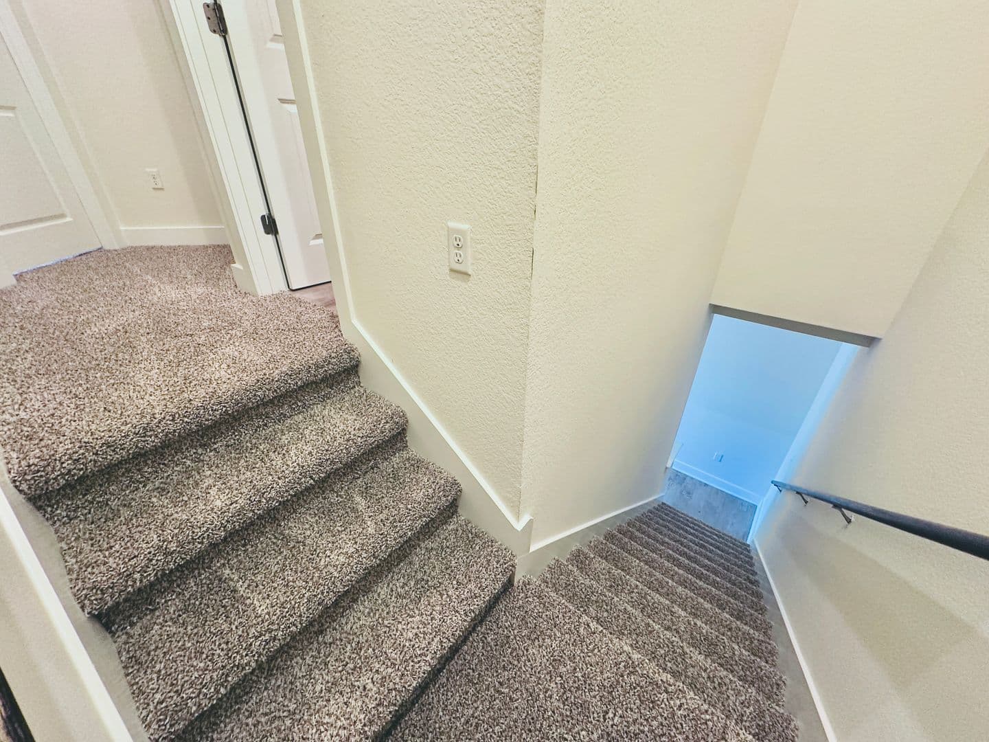Georgetown Apartment: 2216 Creekside Ln