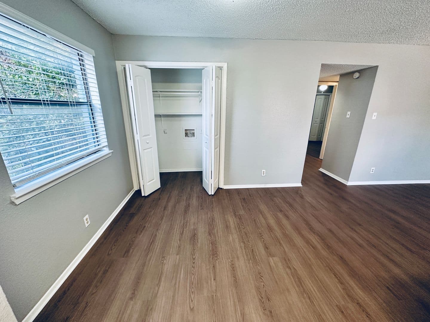 Austin Apartment: 5500 Rose Hill Circle