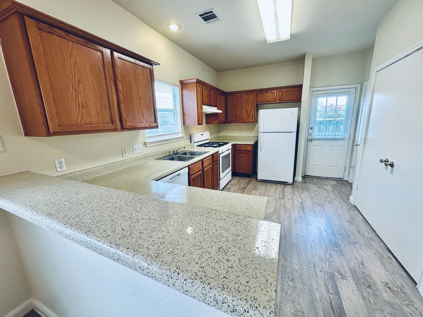 Round Rock Apartment: 2873 Southampton