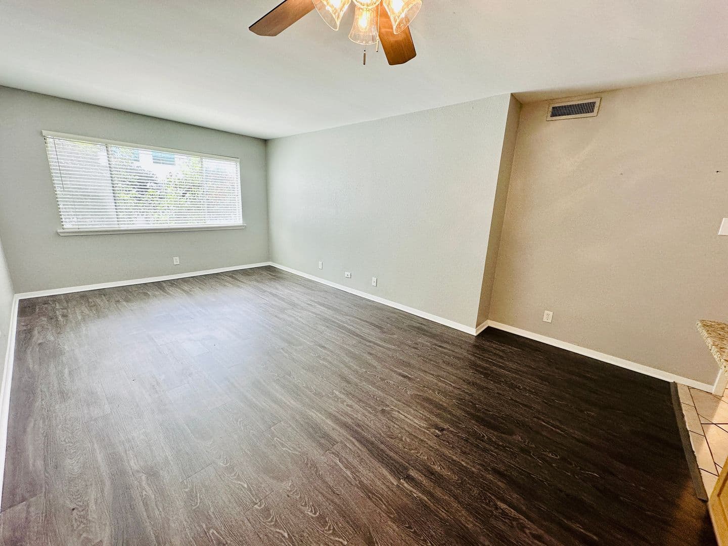Austin Apartment: 601 W. 11th St.