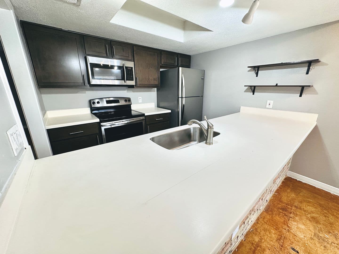 Austin Apartment: Willowrun Dr