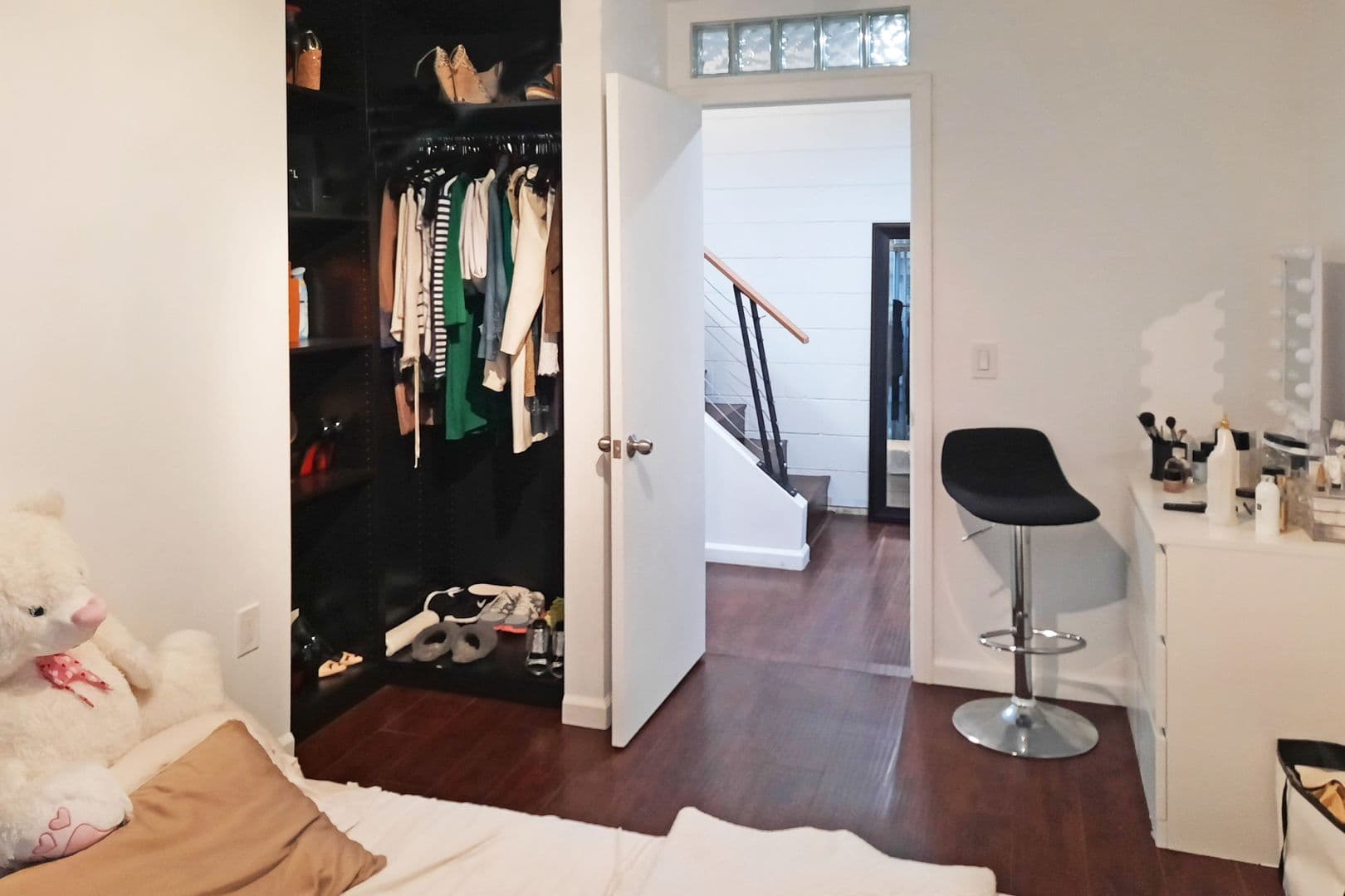 San Diego Condo: 1944 State St Unit 6
