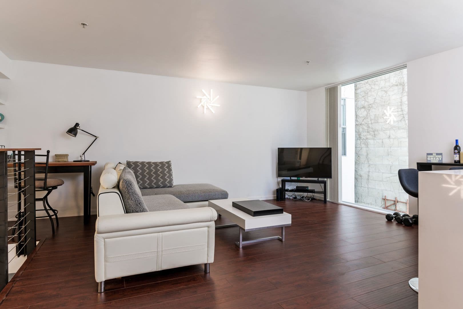 San Diego Condo: 1944 State St Unit 6