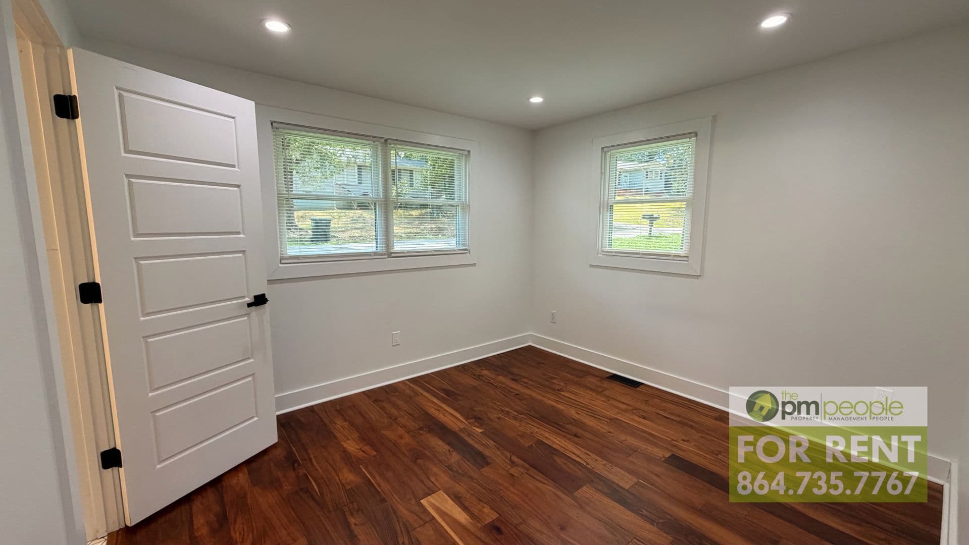 Easley House: 108 Saint Lo Cr