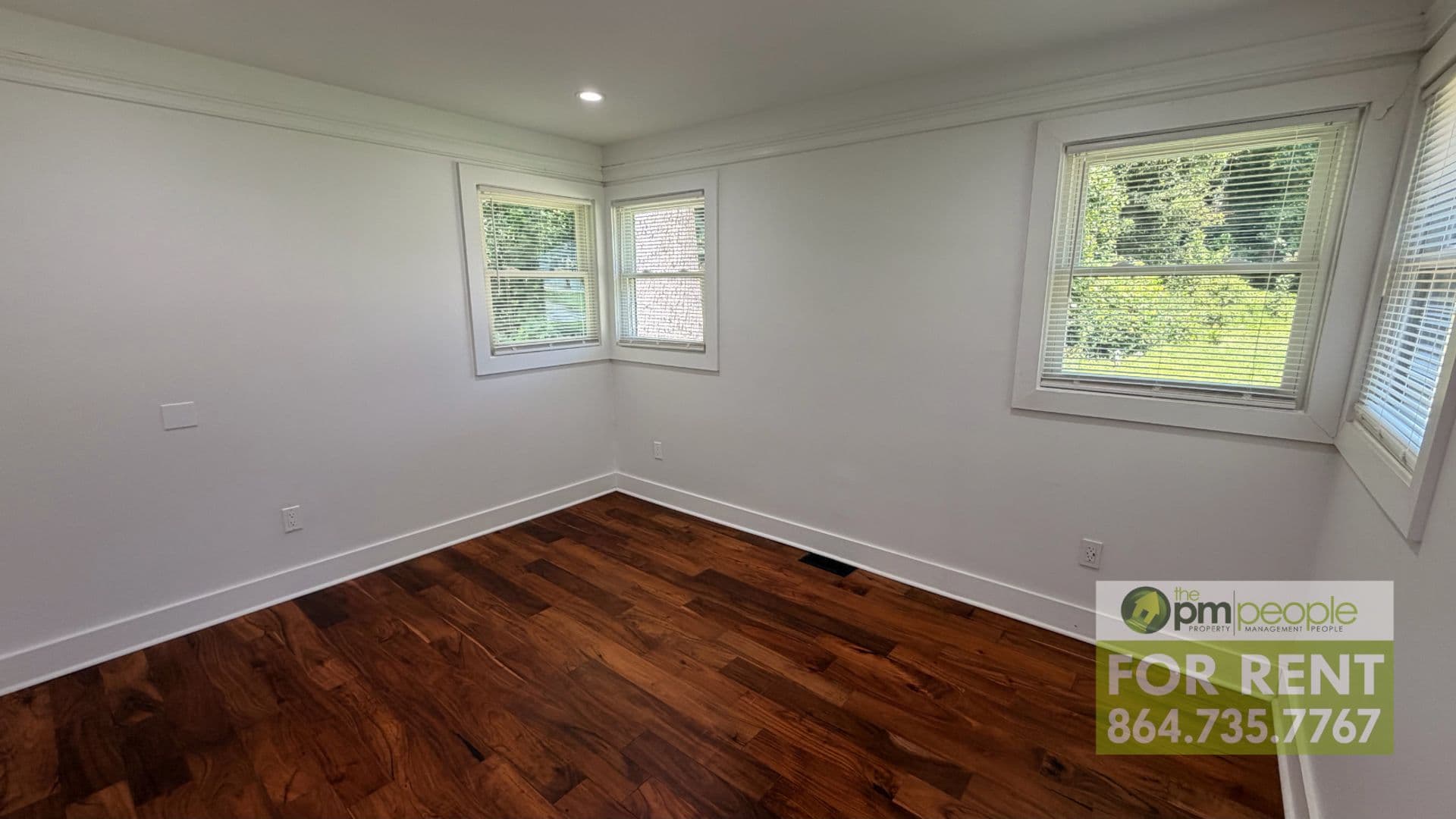 Easley House: 108 Saint Lo Cr