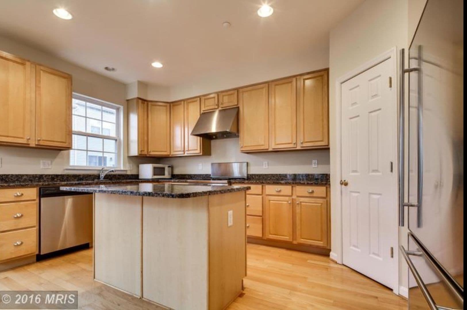 Baltimore House: 2722 Fait Ave