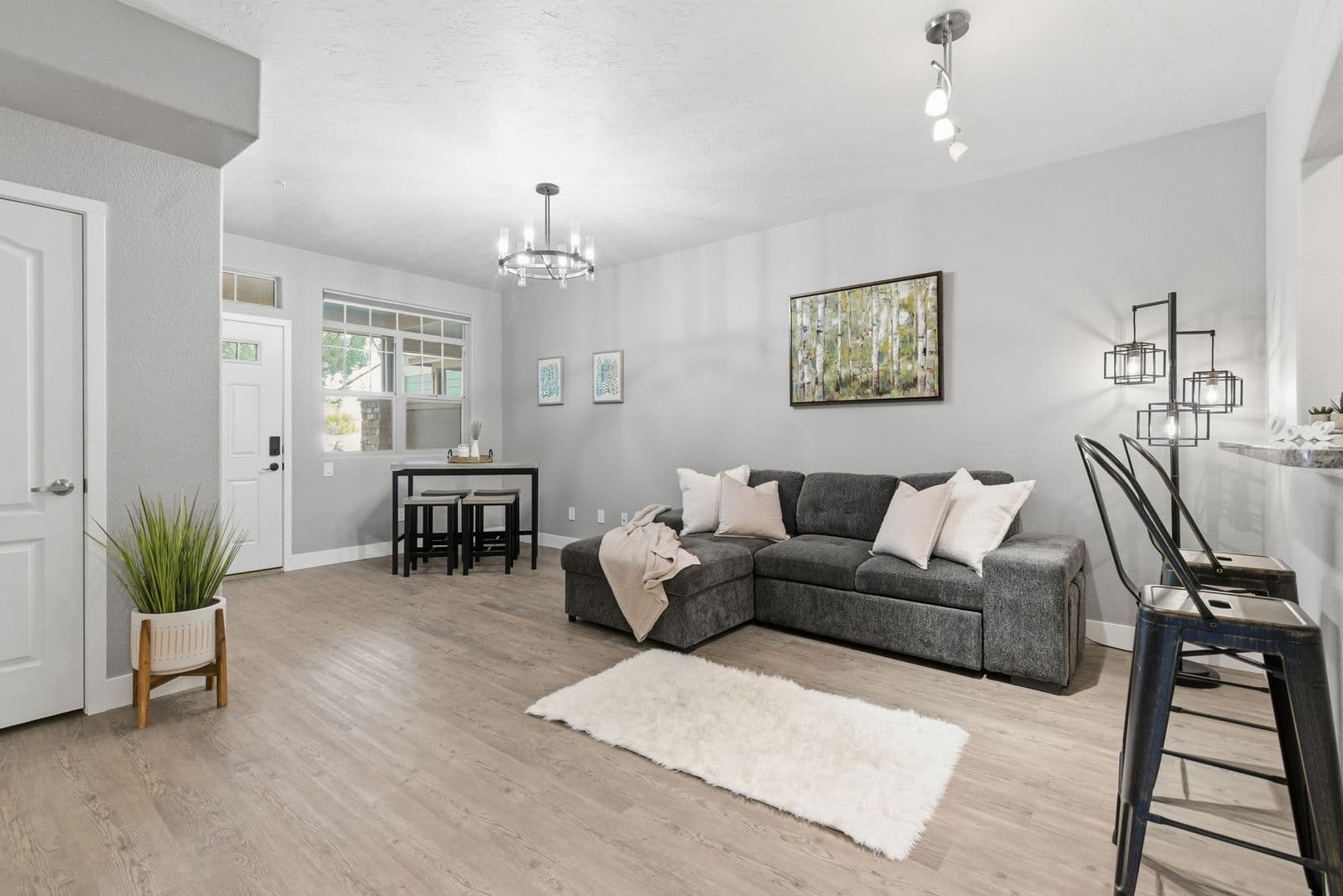Wellington Condo: 4101 Crittenton Lane