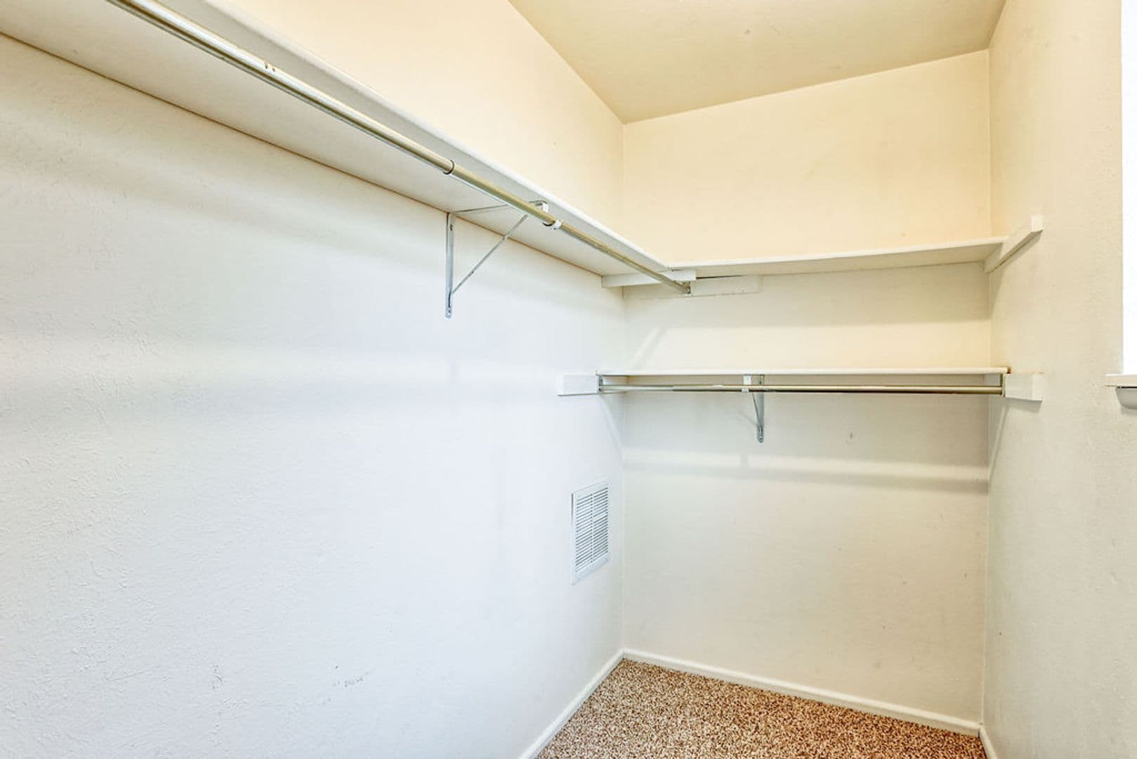 Fort Collins House: 836 Winchester Dr