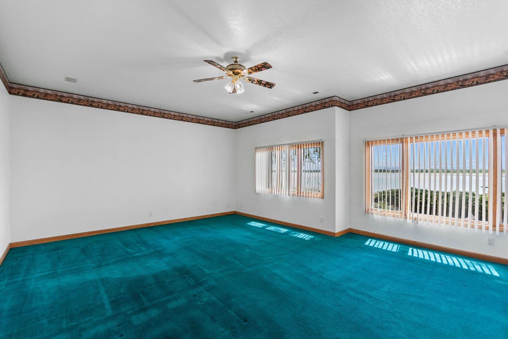 Loveland House: 3957 Valley Oak Drive