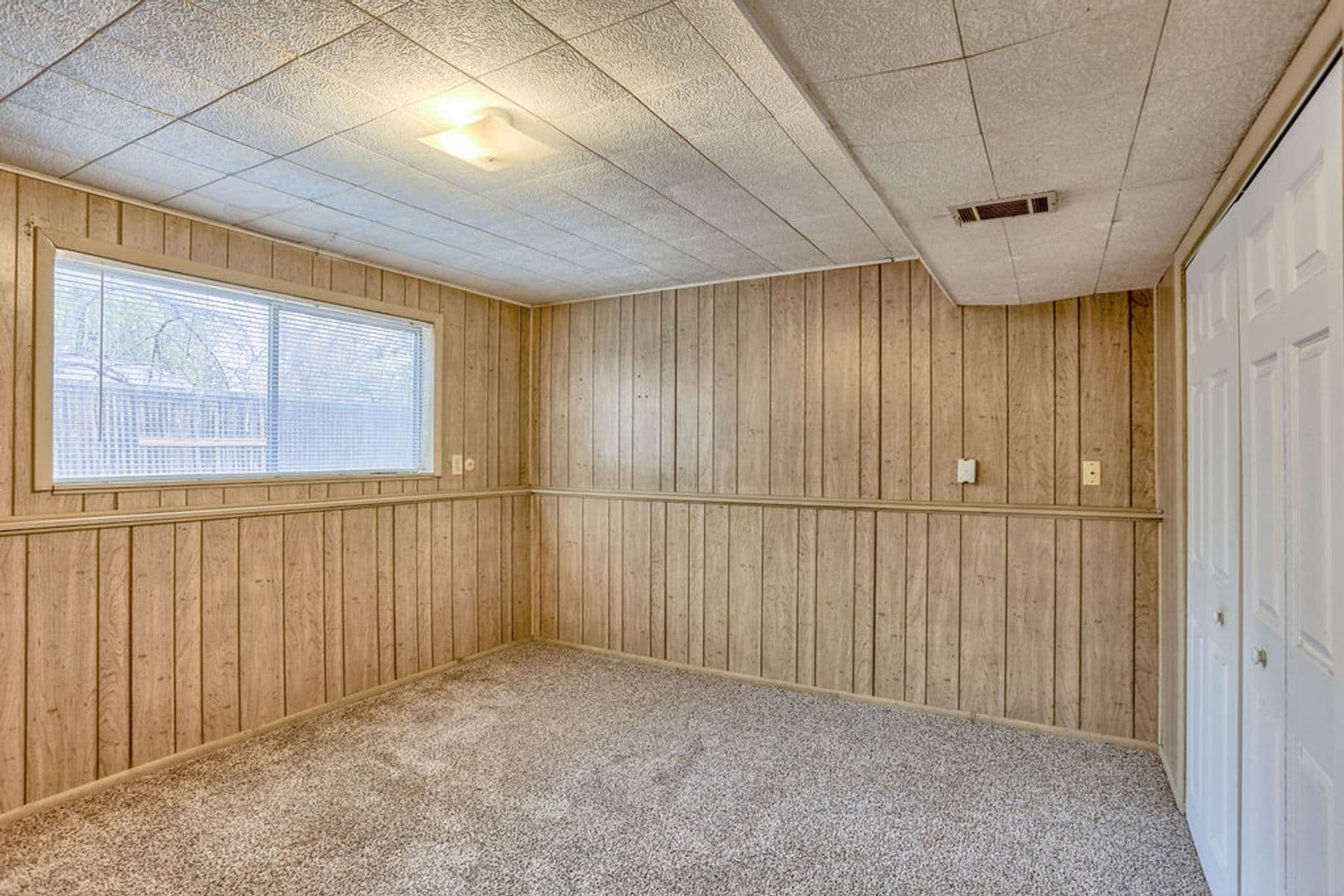 Fort Collins House: 836 Winchester Dr