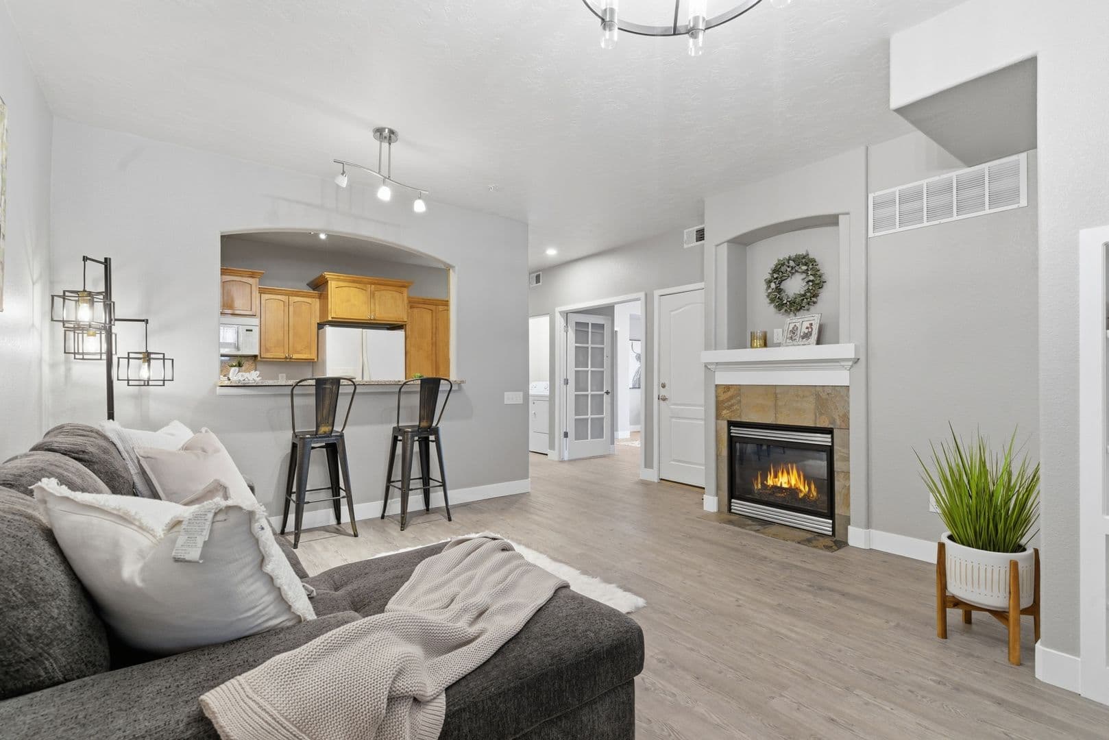 Wellington Condo: 4101 Crittenton Lane