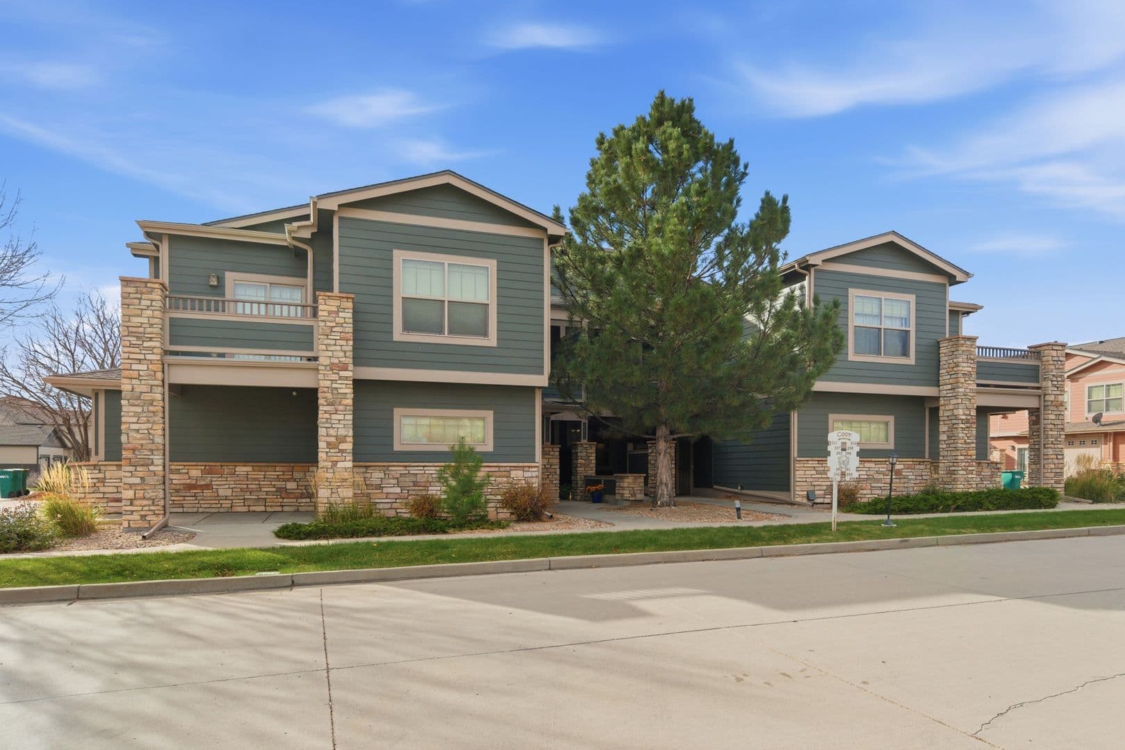 Wellington Condo: 4101 Crittenton Lane
