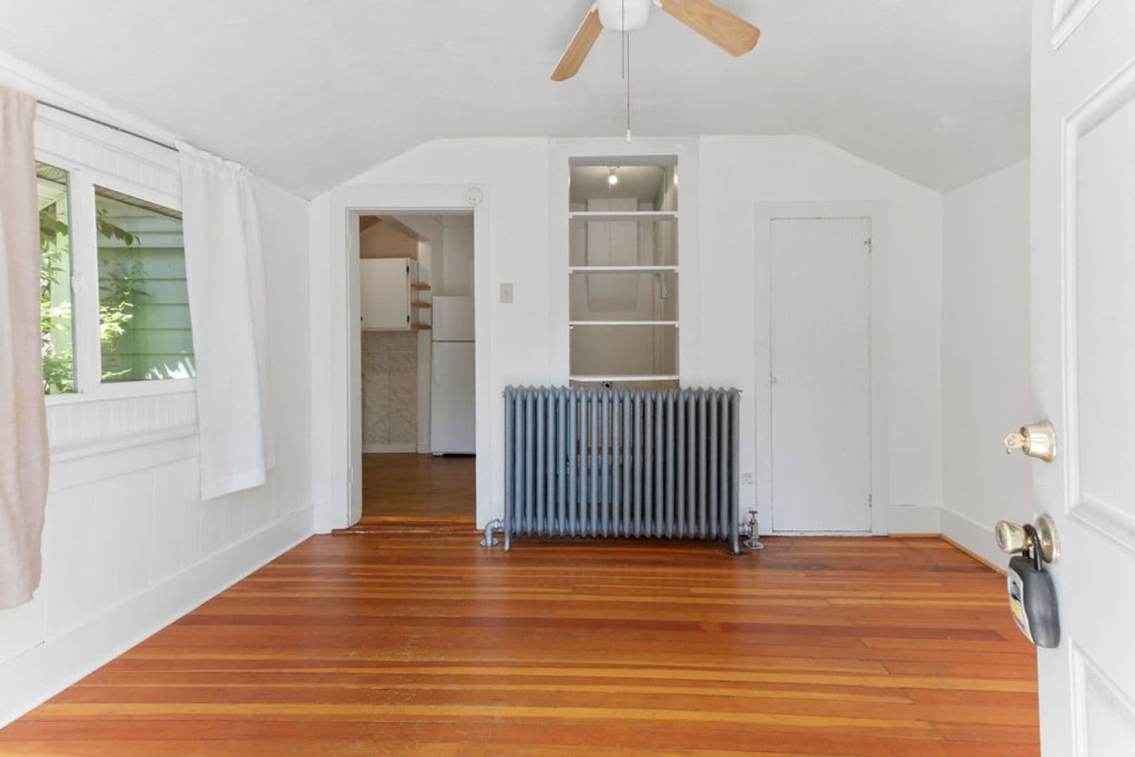 Fort Collins Apartment: 205 N Sherwood St 1