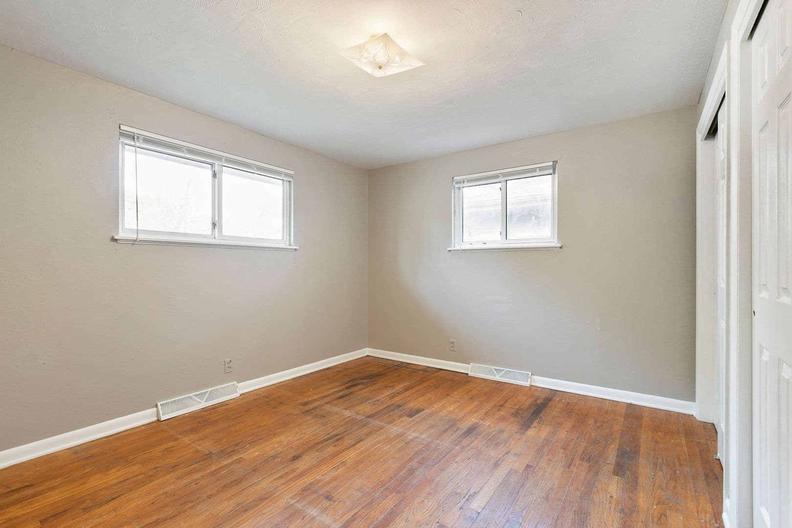 Fort Collins House: 400 Tedmon Dr