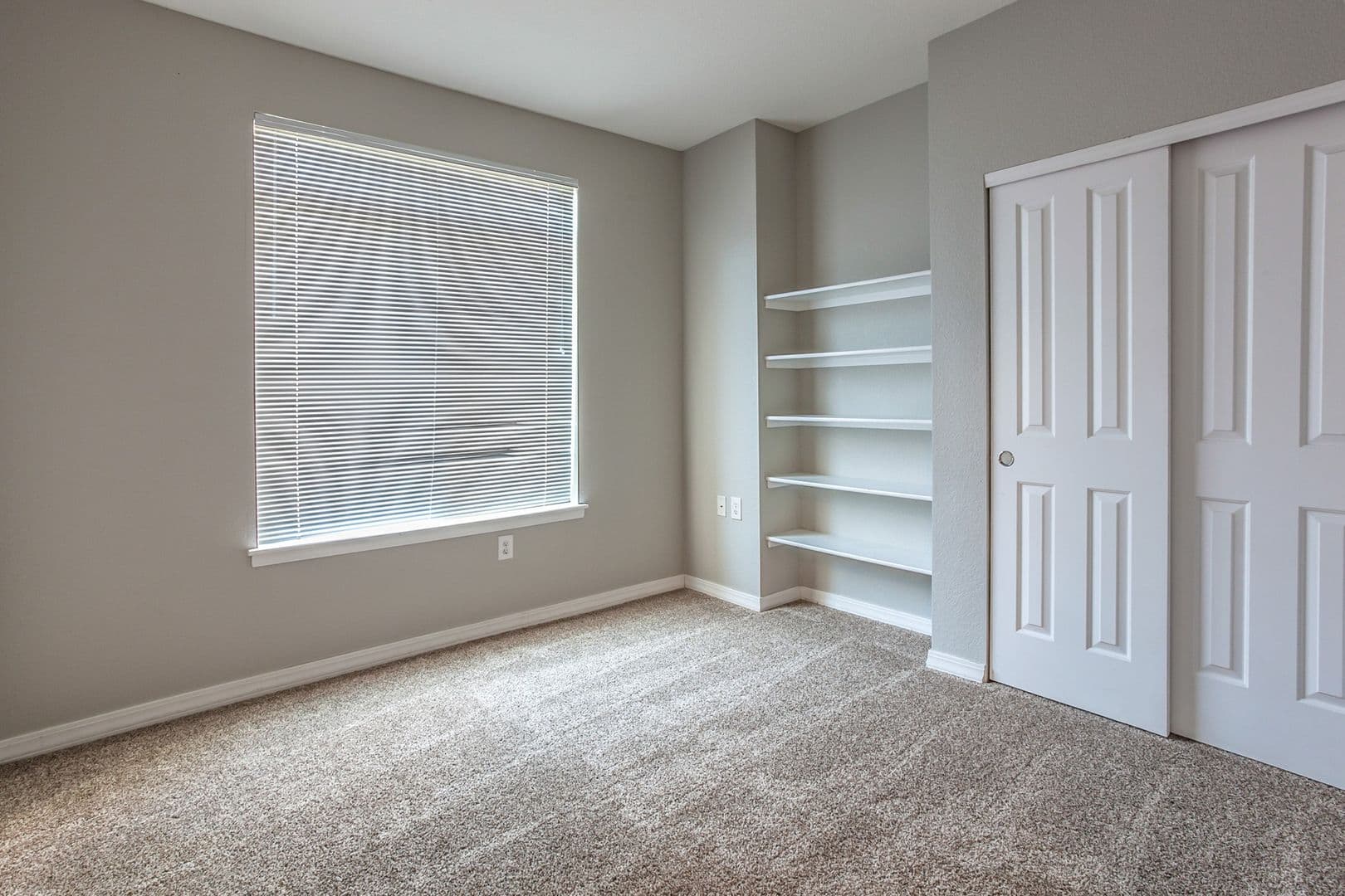 Fort Collins Apartment: 2133 Krisron Rd C106