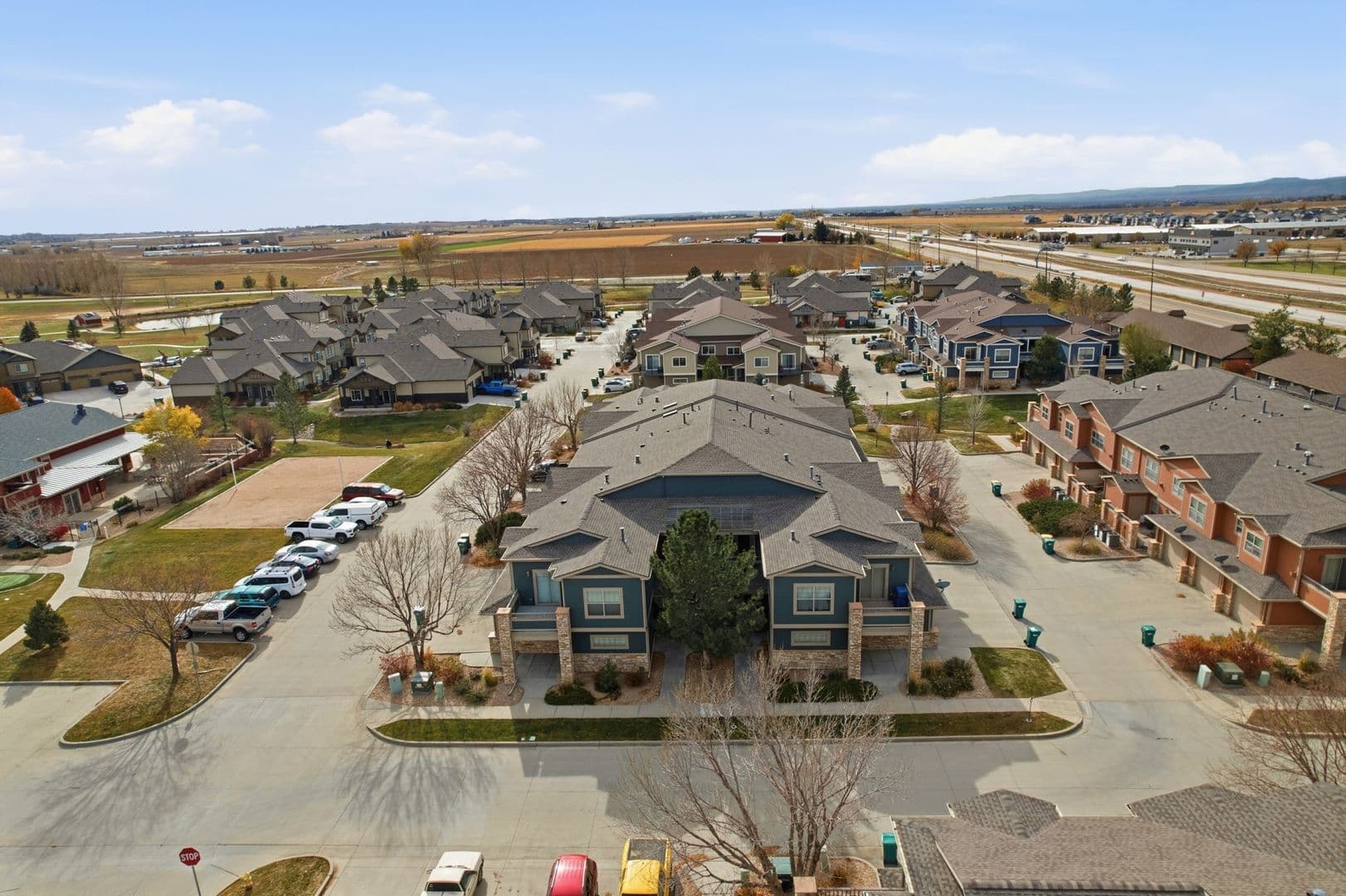 Wellington Condo: 4101 Crittenton Lane