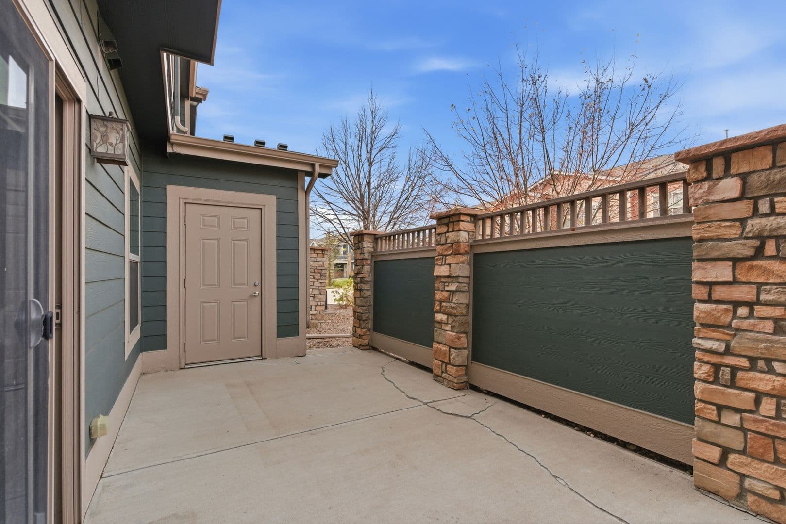 Wellington Condo: 4101 Crittenton Lane
