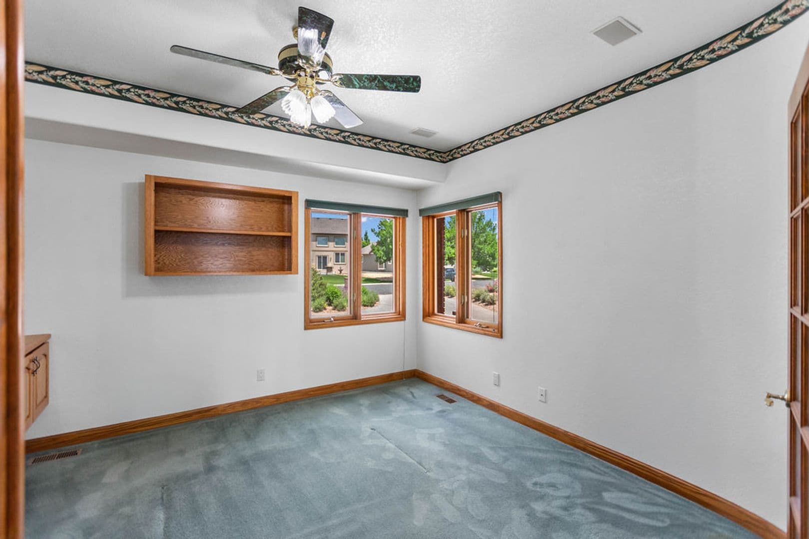 Loveland House: 3957 Valley Oak Drive