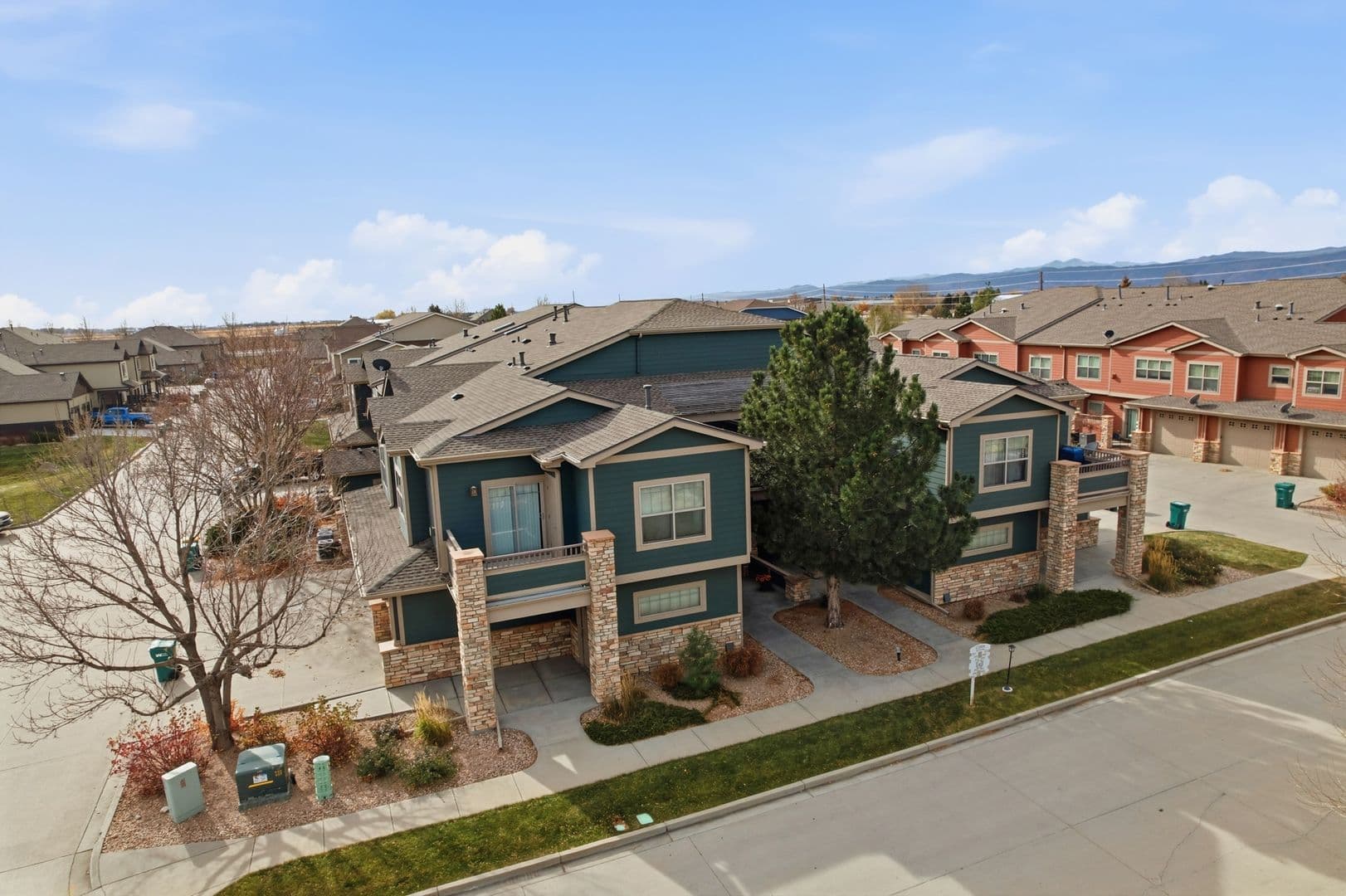 Wellington Condo: 4101 Crittenton Lane