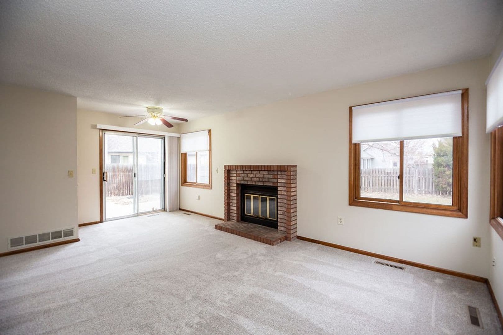 Fort Collins House: 1937 Connecticut Dr