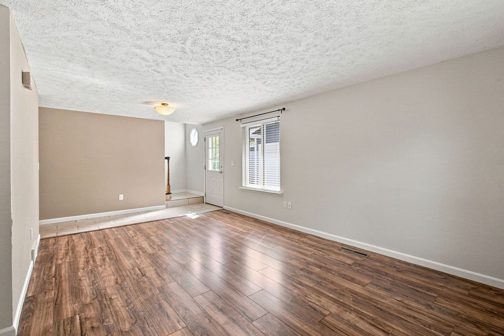 Fort Collins House: 2013 Devonshire Drive