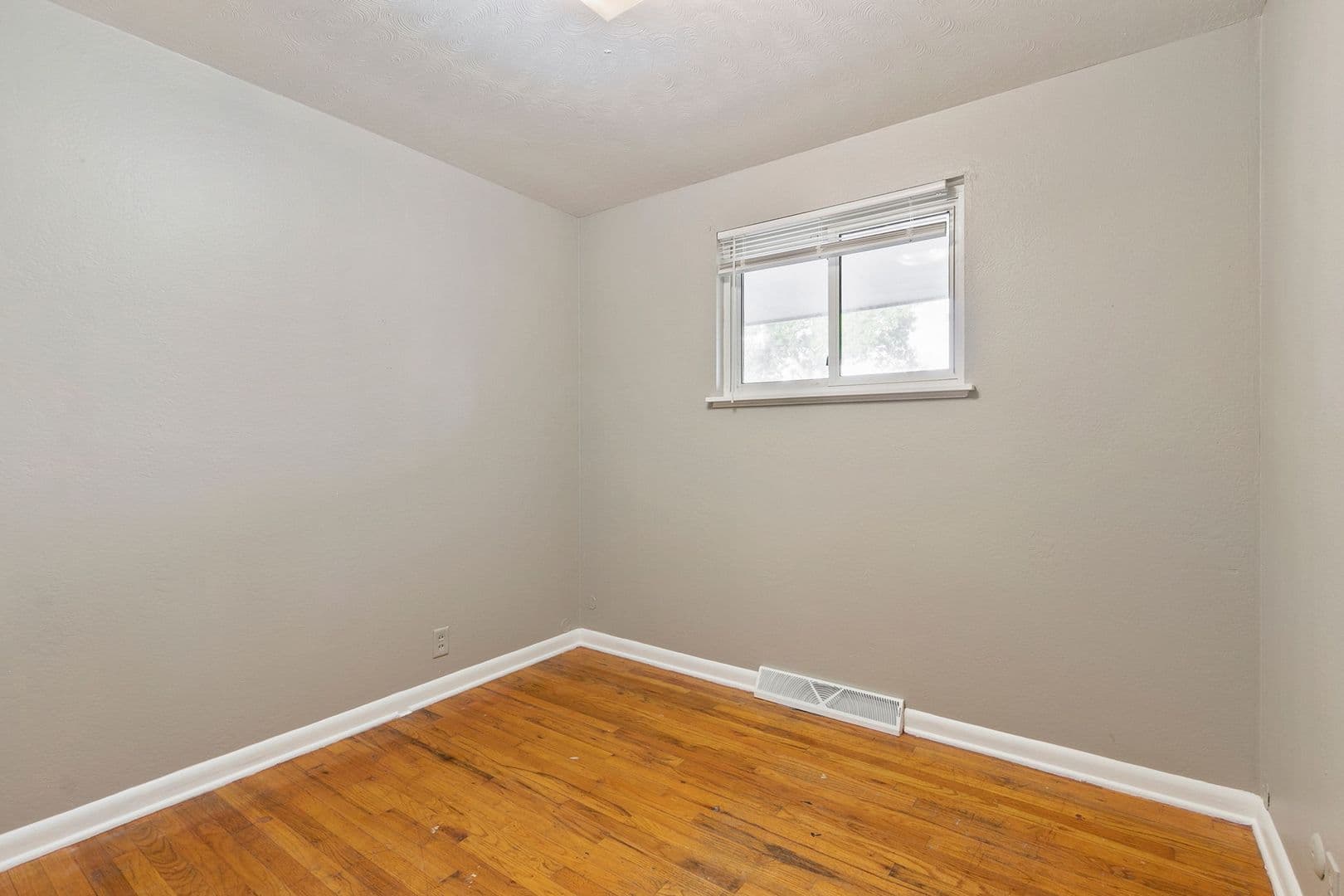 Fort Collins House: 400 Tedmon Dr