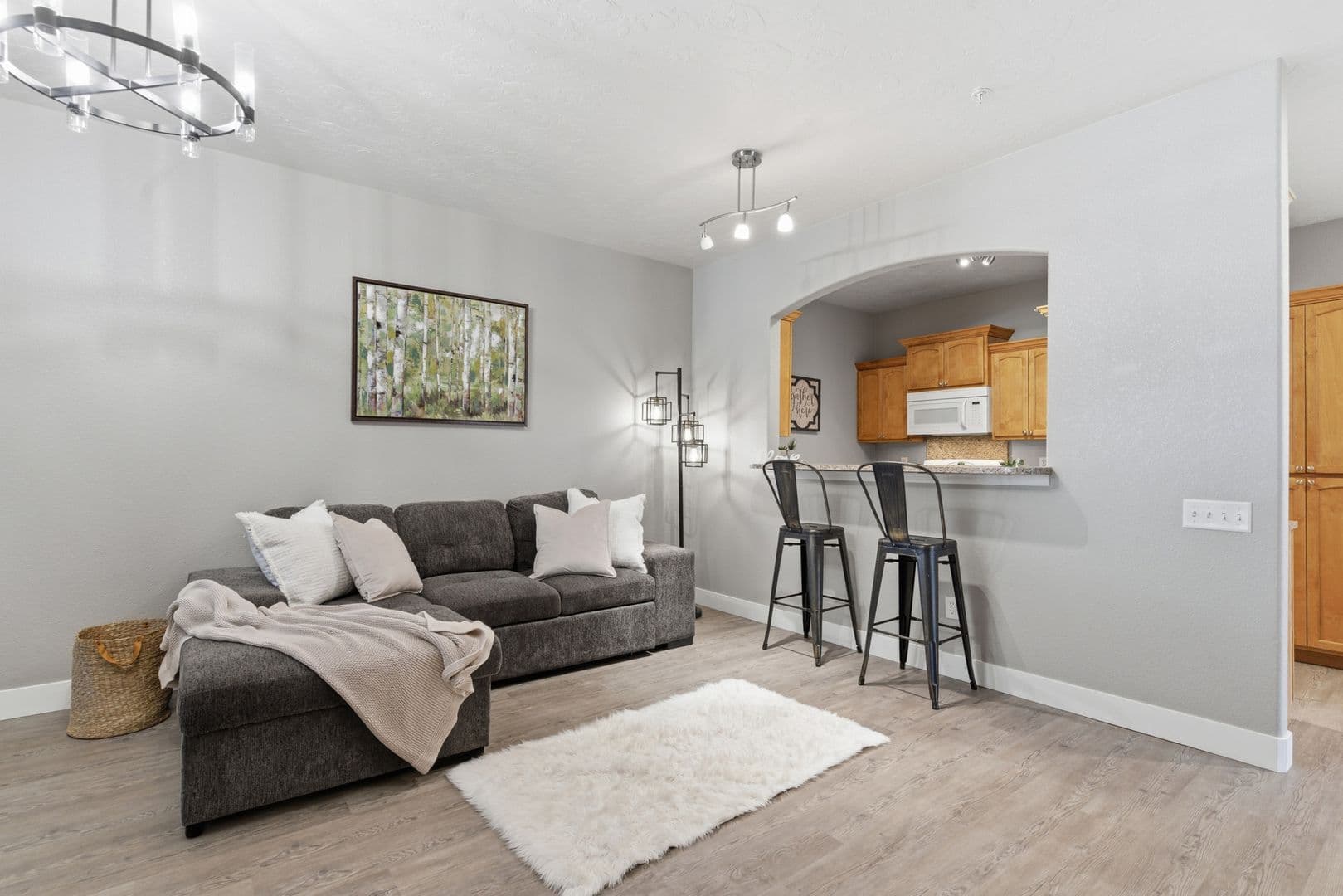 Wellington Condo: 4101 Crittenton Lane