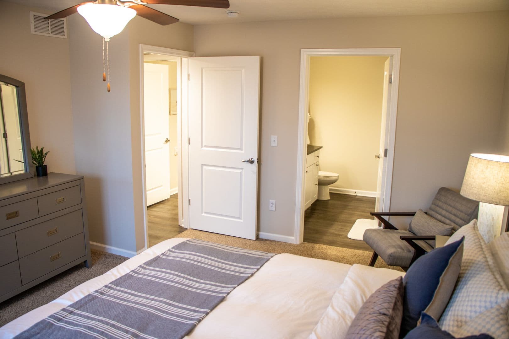 Hilliard Apartment: 4170 Green Clover Drive