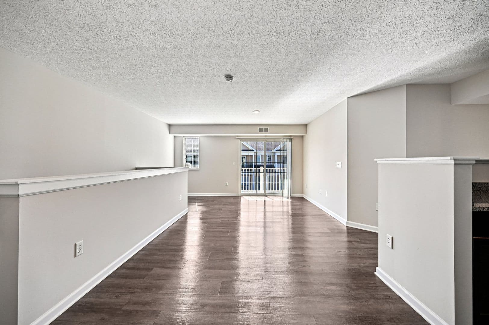 Hilliard Apartment: 4170 Green Clover Drive
