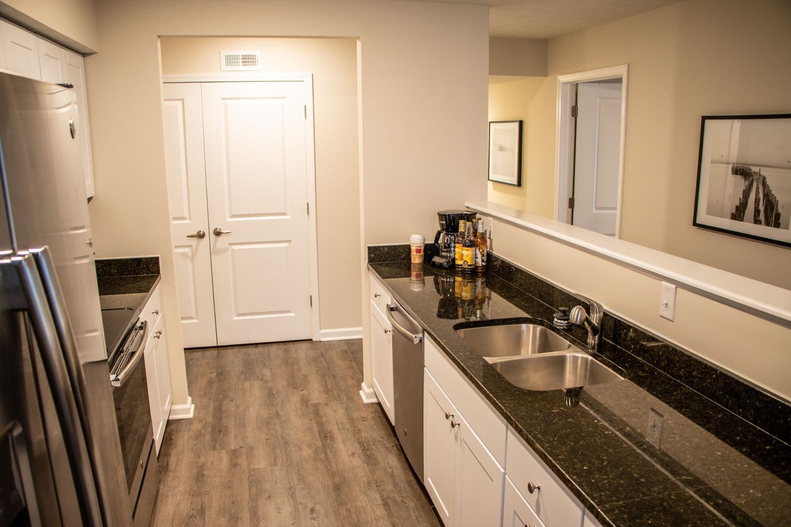 Hilliard Apartment: 4170 Green Clover Drive