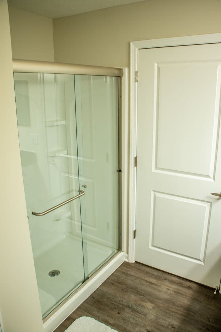 Hilliard Apartment: 4170 Green Clover Drive