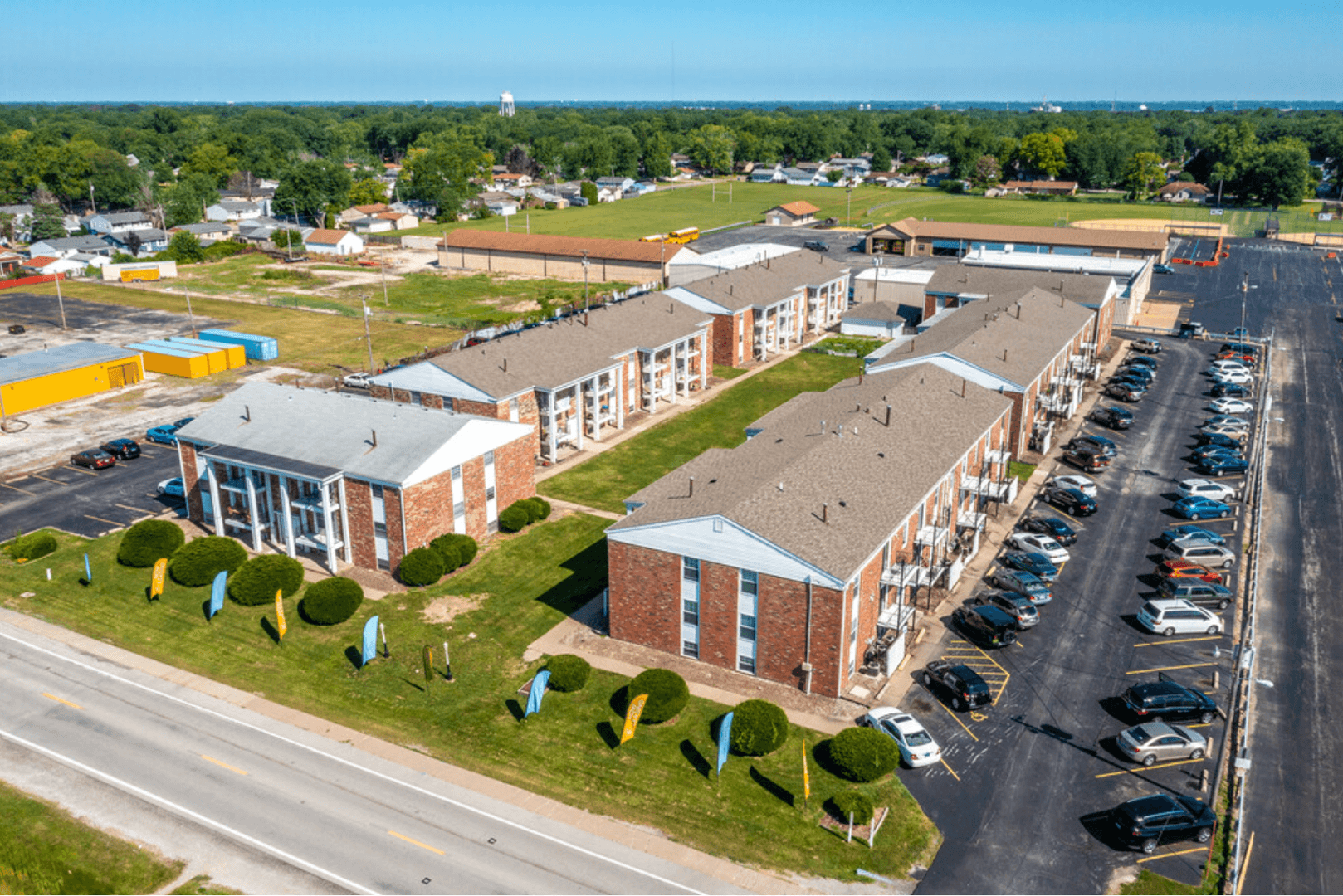 East Moline Apartment: 1111 Avenue of the Cities